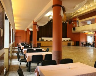 Hotel Tynec - Týnec nad Sázavou - Restaurant