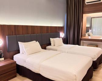 The Landmark Hotel - Batu Pahat - Schlafzimmer