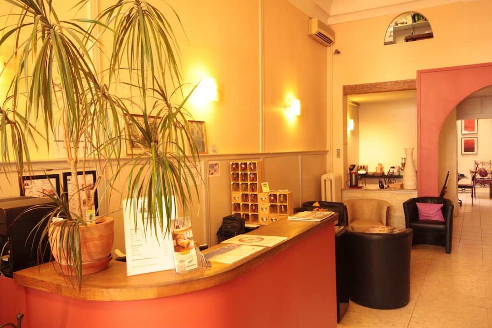 Hotel des Arts thumbnail 3