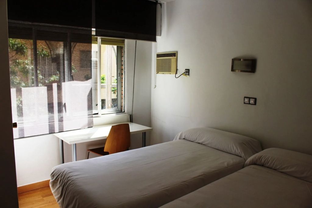 Hostal Al-Andalus - גרנדה - חדר שינה