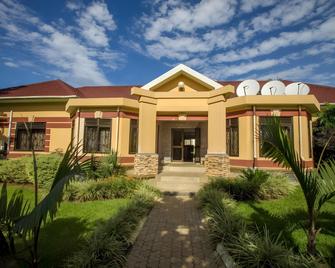 Askay Hotel Suites, Entebbe - Entebbe - Bygning