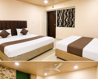Casa Aranya - A Heritage Retreat - Mount Abu - Makuuhuone