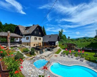 Plitvice Etno House - Plitvicka Jezera - Pool