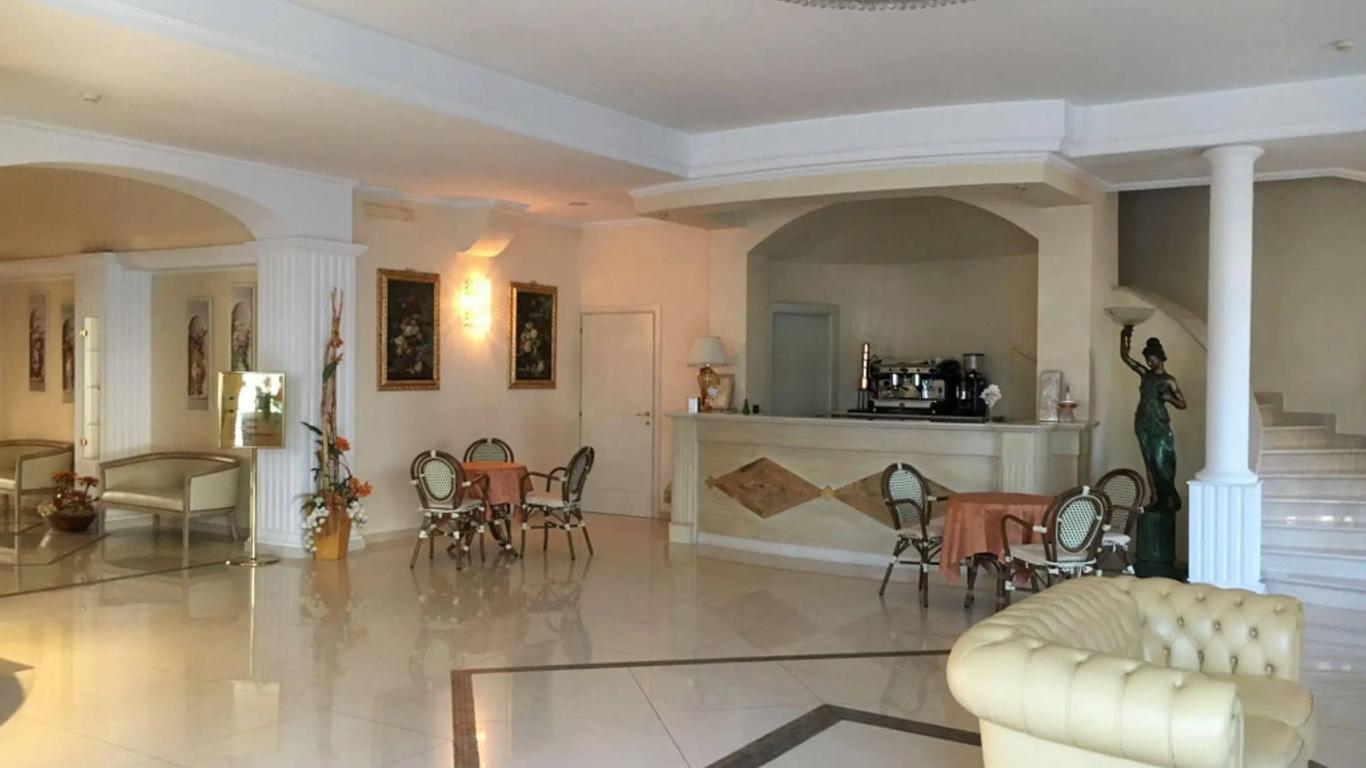 Unico Albatres Palace Salento By Life Resorts