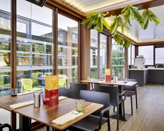 ibis Styles Paris Charles-de-Gaulle Airport - טרמבלה אן-פראנס - מסעדה