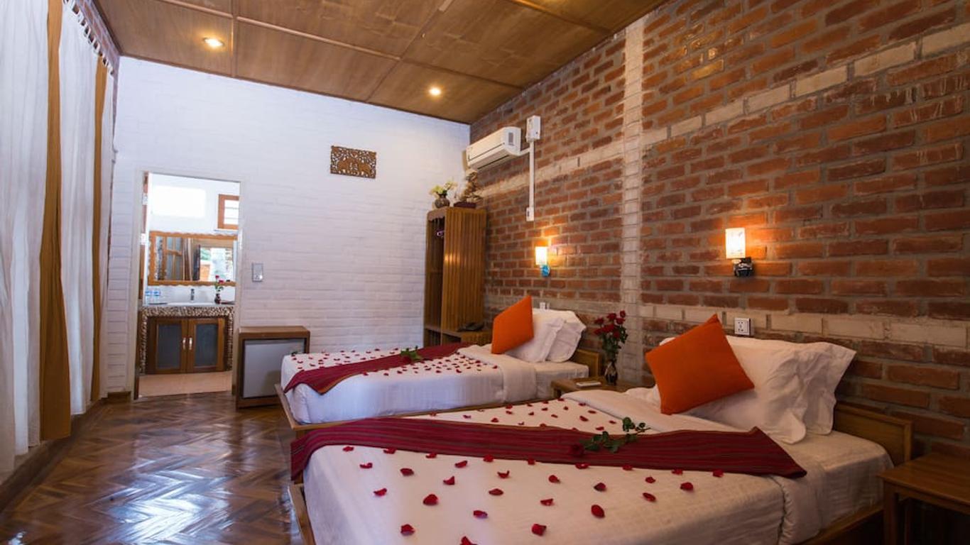 تيك وود هوتل