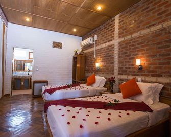 Teak Wood Hotel - ื ืืื ื ืฉืืื - ืืืจ ืฉืื ื