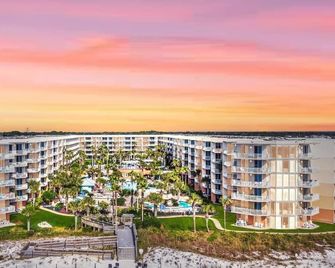 Waterscape A604 - Dual Master Brs - Must-See Views - Free Beach Svc - Fort Walton Beach