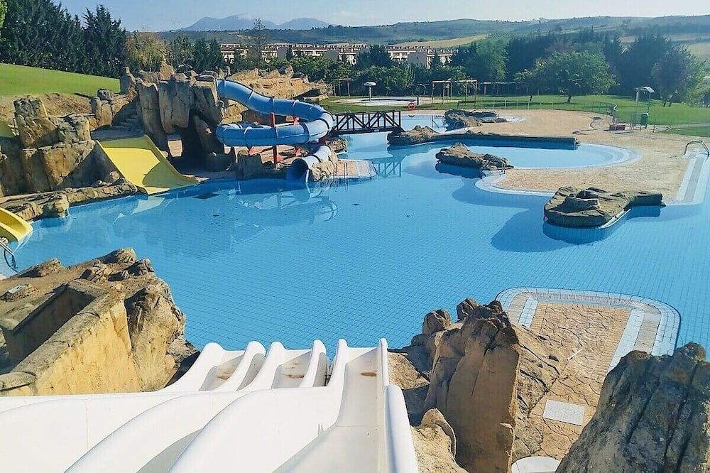 La Puerta de Viana, con desayuno, piscina y posibilidad Visita a bodega! - فيانا - حوض السباحة