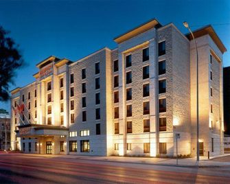 Humphry Inn & Suites - Winnipeg - Edificio