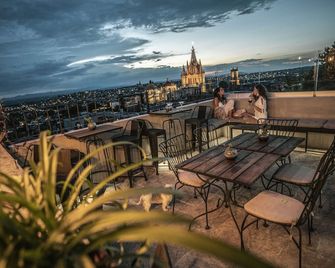 Clandestino Hotel Recreo - San Miguel de Allende - Balcony