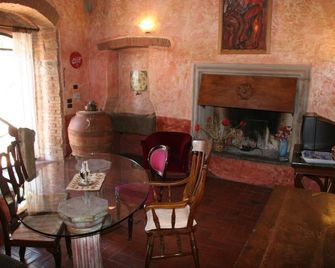 Poggio Alla Pieve Landgut - Calenzano - Essbereich