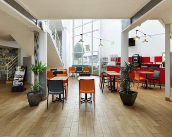 Hôtel F1 Reims Tinqueux - Tinqueux - Lobby