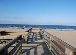 Cozy Suite - Pet friendly, Beach Side apts - Norfolk - Playa