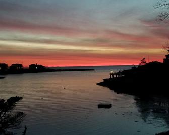 Enjoy a taste of New England in Historic Guilford Ct - Guilford - Beach