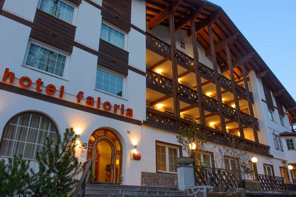 Park Hotel Faloria - קאנאזיי - בניין