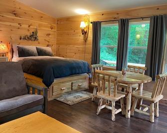 Spectacular Maggie Valley, Nc View! - Maggie Valley - Bedroom