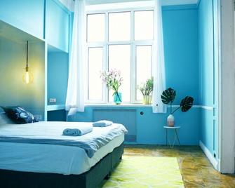 4th Floor Bed and Breakfast - Varsovia - Habitación