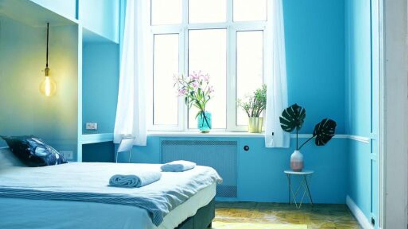 4th Floor Bed and Breakfast