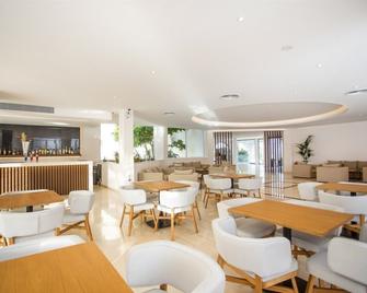 Hotel Niriides Beach - Kolympia - Restaurant