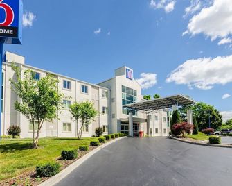 Motel 6 Bristol Va - Bristol - Bâtiment