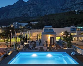 Luxury Apartment Nugal- heated pool - Makarska - Uima-allas