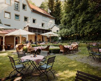 Boutique-Hotel Bayerischer Hof - Kempten im Allgäu - Patio