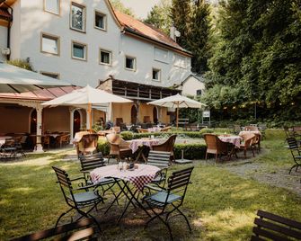 Boutique-Hotel Bayerischer Hof - Kempten (Allgäu) - Innenhof