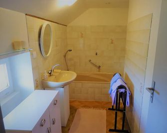Chambre d'hôtes La Roncellière - Bourgvallées