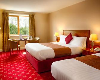 Mcwilliam Park Hotel - Claremorris - Bedroom