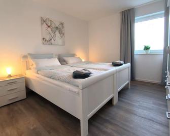 Magdalenenhof - top moderne FeWo inmitten der Natur - Wanderup - Schlafzimmer