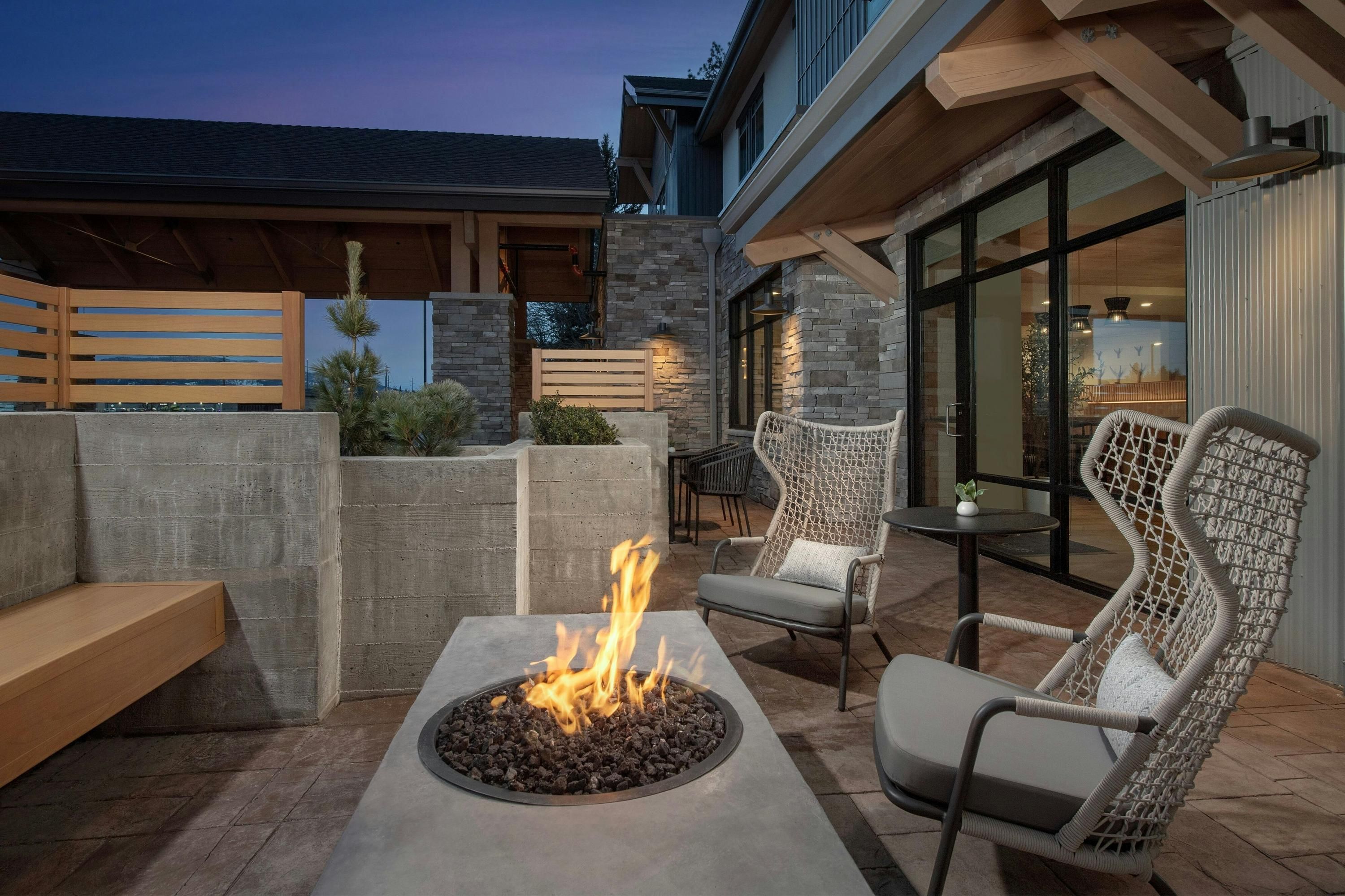 SpringHill Suites by Marriott Sandpoint - Ponderay - Terasa