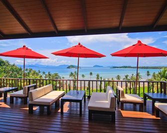 Islanda Resort Hotel - Ko Mak - Balkón