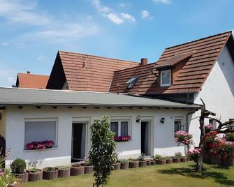 Ferienwohnung Horn - Kaiserslautern - Budynek