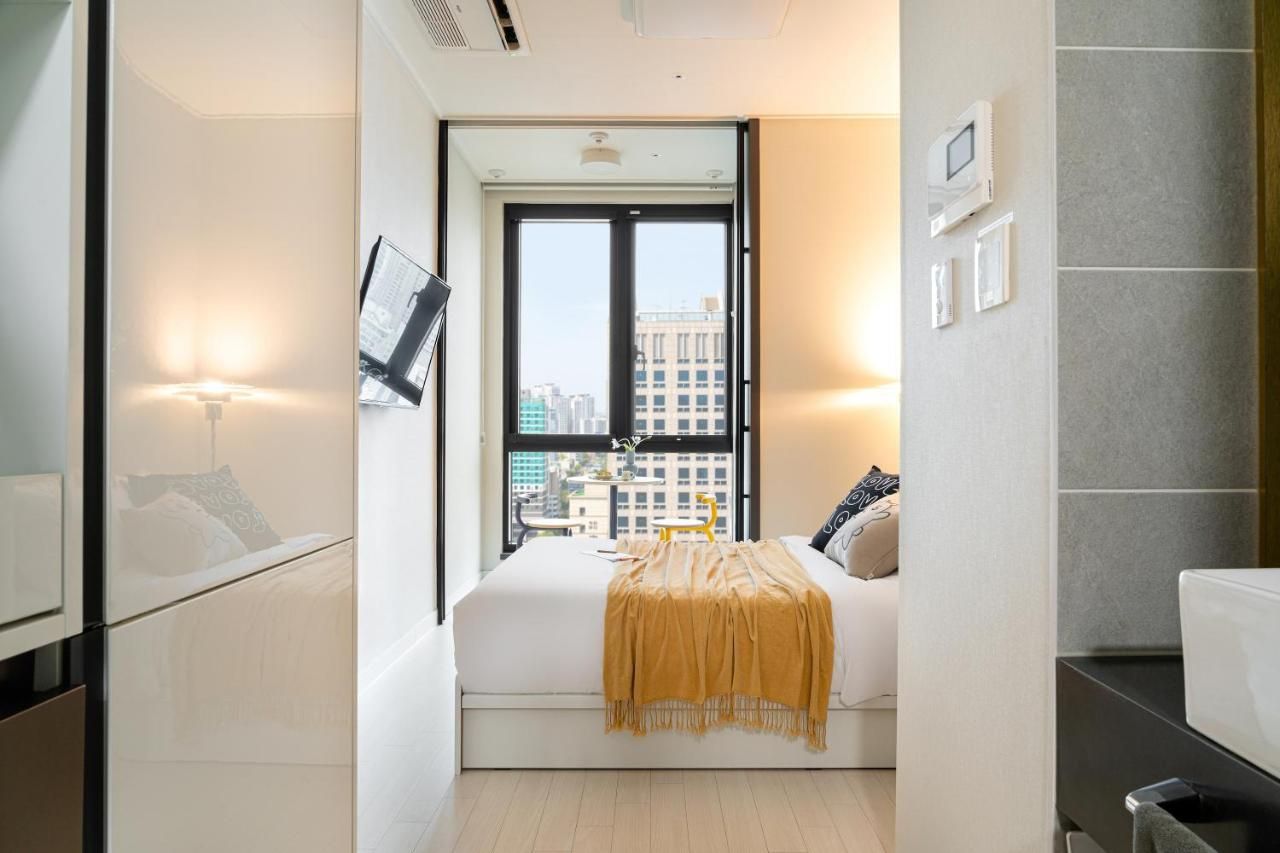 Urban Stay Seomyeon thumbnail 2