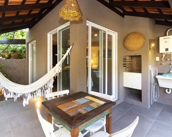 Pousada Vila do Bosque - Bombinhas - Hàng hiên