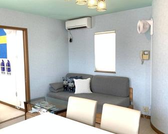 A detached house on Enoshima Island on Power Islan / Fujisawa Kanagawa - Kamakura - Sala de estar
