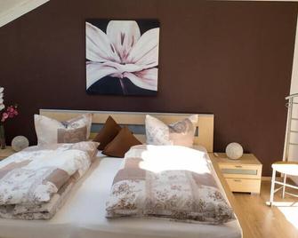 Ferienwohnungen Meyer - Beilngries - Schlafzimmer