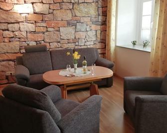 Quartier am Markt- Ferienwohnung - Bad Gottleuba - Wohnzimmer