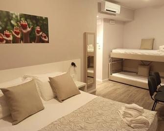 Hotel Acquario - Genoa - Bedroom