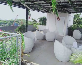 Daima Syariah Mansion - Jakarta - Patio