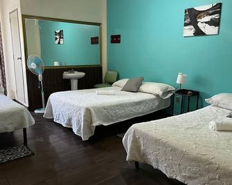Hotel Nueva York - Guadalajara - Bedroom