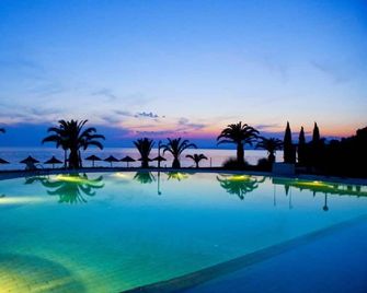 Acrotel Lilyann Boutique Hotel - Elia Nikitis