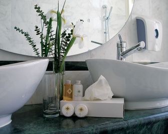 Colony Hotel Haifa - Haifa - Room amenity
