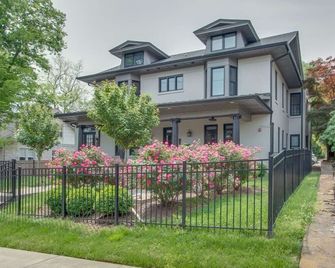 Stylish Charmer Around The Corner From Belmont U! - Nashville - Bâtiment