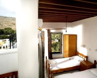 Lindos Marianthi Studios - Pefki - Ložnice