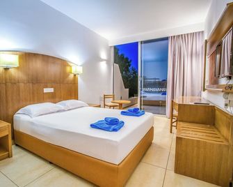 Adelais Bay Hotel - Protaras