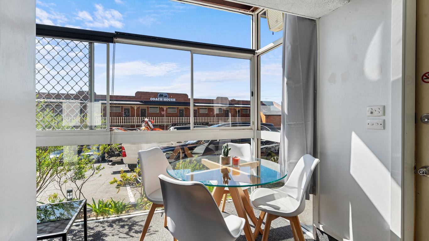 Coach House Launceston