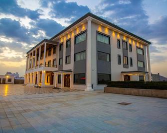 The Girvar - Beāwar - Edificio