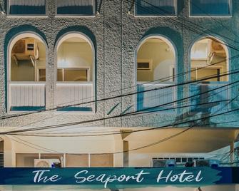 The Seaport Hotel - Sattahip - Building